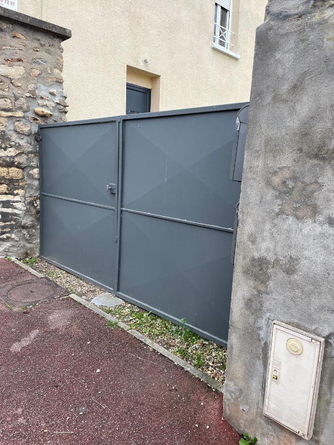 Agreable Maison De Ville A Pacy Sur Eure Exteriör bild